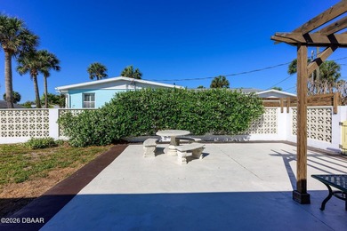 Welcome to the charm of beachside living on Country Club Drive - photo 8
