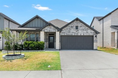 (private lake, pond, creek) Home For Sale in Fort Worth Texas