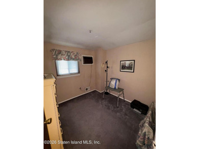 Charming residence situated on a peaceful block in the heart of - photo 12