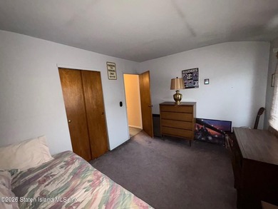 Charming residence situated on a peaceful block in the heart of - photo 15