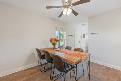 BROKER OPEN!! 11/14 11AM-1PM Beautiful ranch style home in a