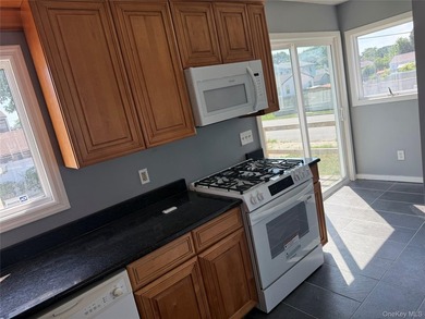 Beautiful Updated Split-Level Home on a Prime Corner Lot Welcome - photo 6