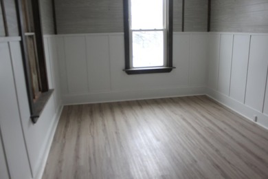 Great property , sound bones, lots of new windows, 10 room house - photo 18
