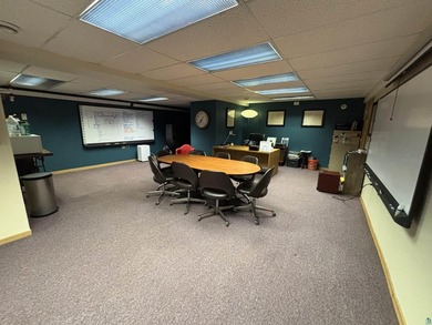 **Prime Cannabis Retail Property - Downtown Ely, MN** **Over 7 - photo 3