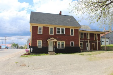 Great property , sound bones, lots of new windows, 10 room house - photo 34