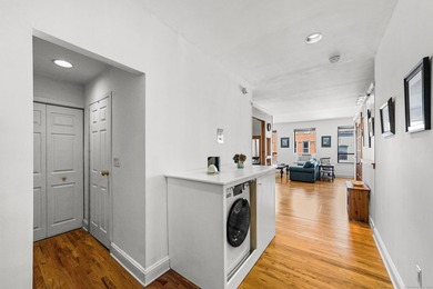 Experience the perfect blend of space and vibrant city living in - photo 2