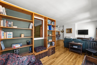 Experience the perfect blend of space and vibrant city living in - photo 5