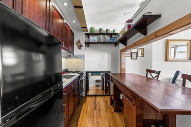 Experience the perfect blend of space and vibrant city living in - photo 7