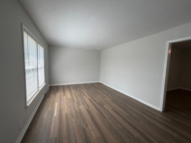 Price Drop AND $2k Closing Costs! - photo 11