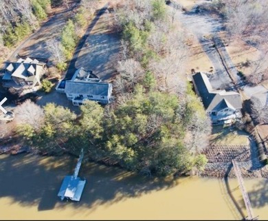 Waterfront Property at point of cove in beautiful Runaway Bay on - photo 2