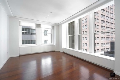 Welcome home to this glamorous corner One Bedroom apartment at - photo 4