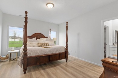 **Price Improvement**Beautifully maintained ranch home in - photo 20