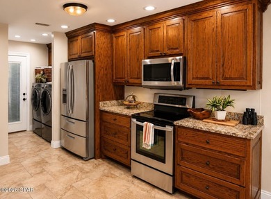 Move-In Ready Elegant Upscale Townhome centrally located off - photo 22
