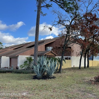 Step into 1159 Romaine Circle E, a fully renovated - photo 6