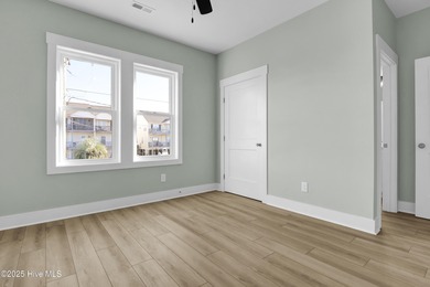 Brand-New Soundfront Construction in Surf City! This fully