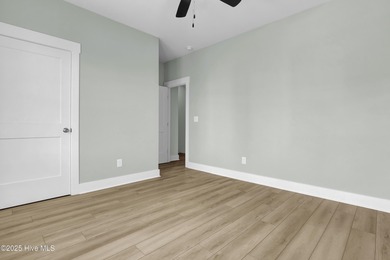 Brand-New Soundfront Construction in Surf City! This fully