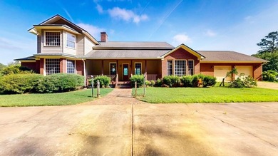 (private lake, pond, creek) Home For Sale in Thomasville Georgia