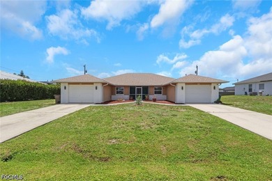 Opportunity knocks in Cape Coral! This duplex offers two - photo 3