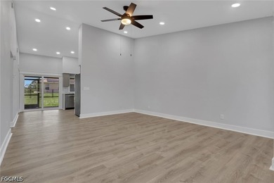 Opportunity knocks in Cape Coral! This duplex offers two - photo 6