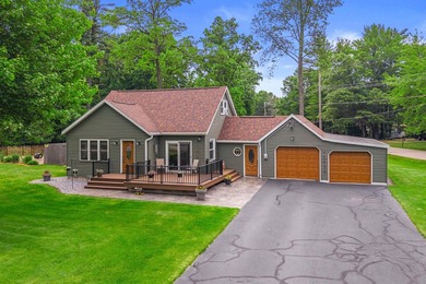 Wazeecha Lake Home Active Under Contract in Wisconsin Rapids Wisconsin