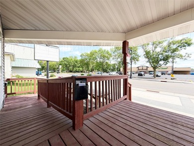 2,600 finished square feet, excellent visibility, and easy - photo 23