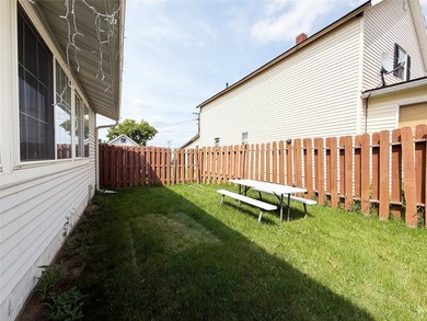 2,600 finished square feet, excellent visibility, and easy - photo 24