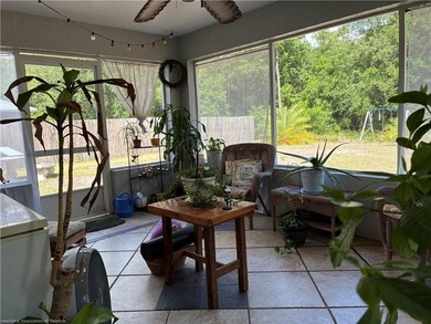 ADORABLE 3/4 BEDROOM 2 BATH HOME IN PEACEFUL LEISURE LAKES! - photo 9