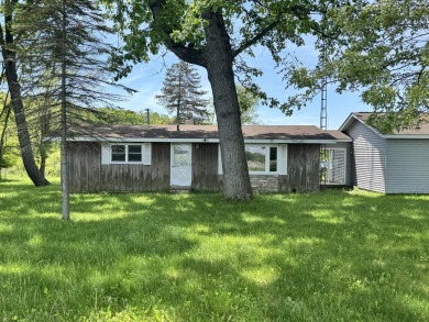 Lake Home Sale Pending in Olivet, Michigan