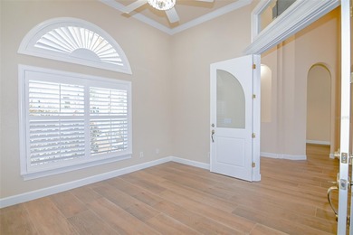 Lakefront Home on gorgeous Lake Juliana!! Over 3350 heated - photo 12