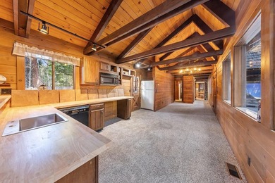 Discover the magic of Tahoe from this inviting lakefront retreat - photo 12