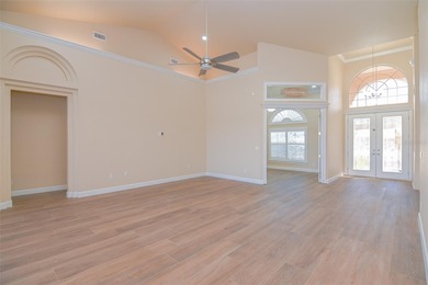 Lakefront Home on gorgeous Lake Juliana!! Over 3350 heated - photo 13