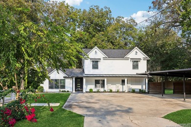 Rare Guadalupe Riverfront Estate on 1.4 Acres with Private Dock - photo 3