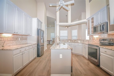 Lakefront Home on gorgeous Lake Juliana!! Over 3350 heated - photo 15