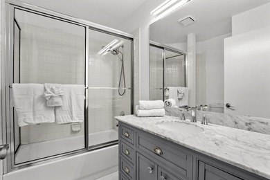 Welcome to this well-maintained 3-bedroom, 2-bath lakefront - photo 19