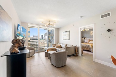 Fully renovated 11th-floor 2BR/2BA condo with stunning southeast - photo 20