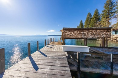 Discover the magic of Tahoe from this inviting lakefront retreat - photo 20