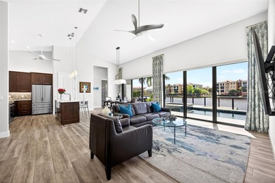 PUNTA GORDA ISLES | LAKEFRONT LUXURY | SUNSET VIEWS This - photo 8