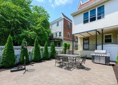 Welcome to 2368 Woodhull Avenue, located in the heart of the - photo 30