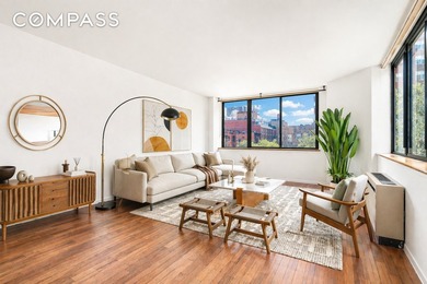 Sprawling, sun-soaked, and most highly sought-after two bedroom - photo 1