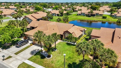 Welcome to this well-maintained 3-bedroom, 2-bath lakefront - photo 31