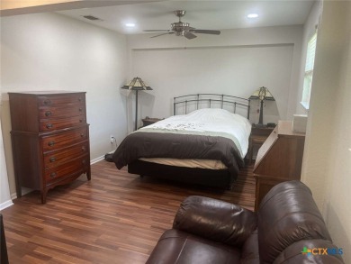 Newly remodeled 4-Bed, 2-bath. Main floor 1-bed with cooks dream