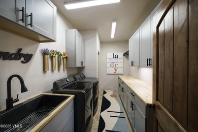 A one-of-a-kind Single Family investment opportunity on the - photo 38