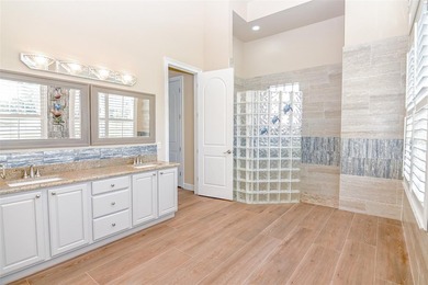 Lakefront Home on gorgeous Lake Juliana!! Over 3350 heated - photo 42