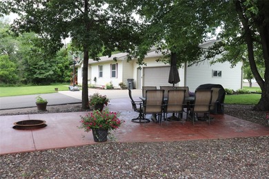 Check out this Fabulous 4 Bedroom 3 Full Bath Home on the edge - photo 43