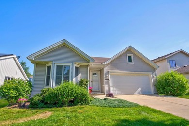 Perfectly situated in the popular Fieldstone neighborhood, this - photo 1