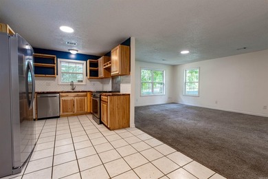 Welcome to 187 Babbs Drive in the Lake Hamilton School District! - photo 5