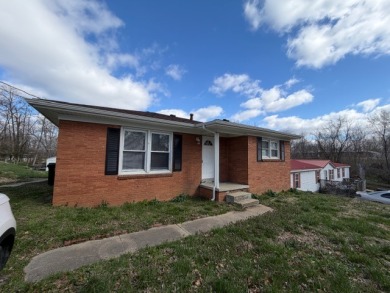 Rough River Lake Home For Sale in Hardinsburg Kentucky