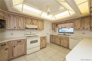 Spacious and full of character, this 2,600 sq. ft. mid-century - photo 13