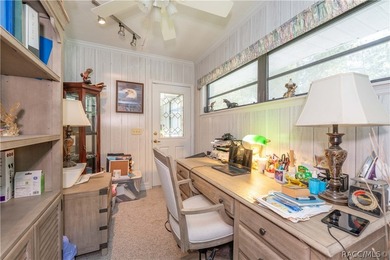 Spacious and full of character, this 2,600 sq. ft. mid-century - photo 20