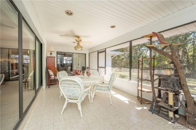 Spacious and full of character, this 2,600 sq. ft. mid-century - photo 26